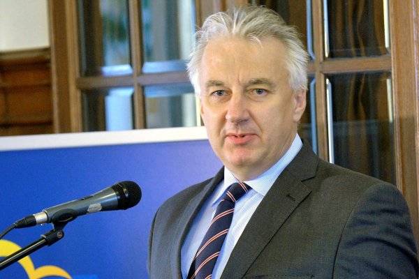 Право на автономию: Венгрия всерьез готова разорвать Украину на части Право на автономию: Венгрия всерьез готова разорвать Украину на части