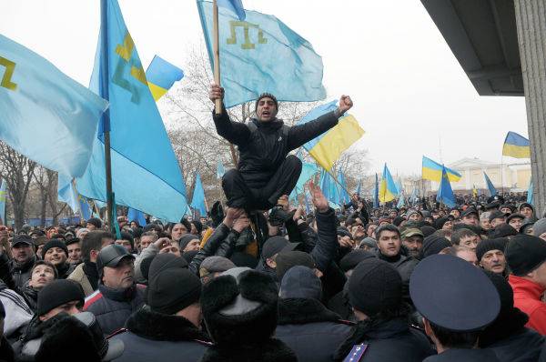 Как только, так сразу: татары пообещали Киеву снести в Крыму все русское