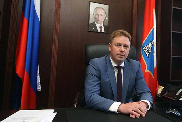 Евросоюз внес губернатора Севастополя в санкционный список
