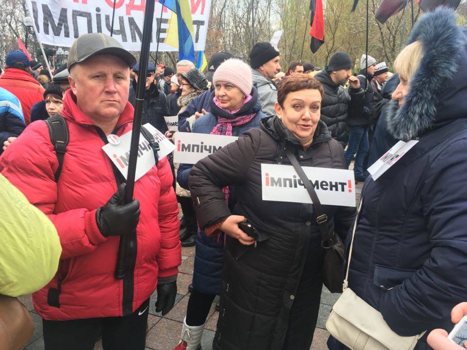 Петя, тикай! - в Киеве идет марш за импичмент Порошенко