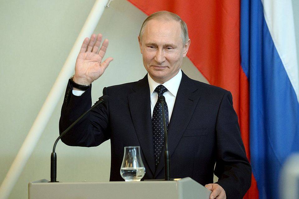Путинское большинство и рейтинг политиков в среде непутинского электората Путинское большинство и рейтинг политиков в среде непутинского электората