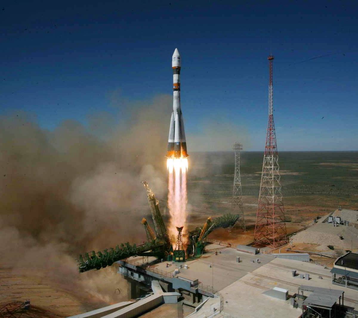 Неудачный запуск ракеты "Союз 2.1б" как "символ" современной России