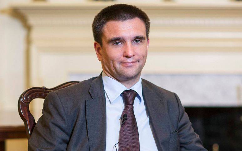 Климкин поспешил попрощаться с этническими венграми Украины Климкин поспешил попрощаться с этническими венграми Украины