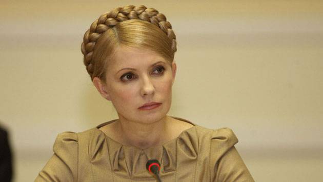 Тимошенко потребовала освободить Саакашвили и не позориться