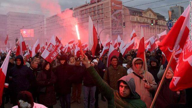 Варшава: Украина не является условием существования свободной Польши