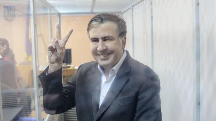 Саакашвили опроверг информацию о "примирительном" письме к Порошенко
