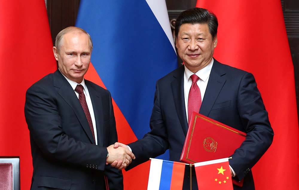 США нашли корень зла: Россия и Китай - враги №1