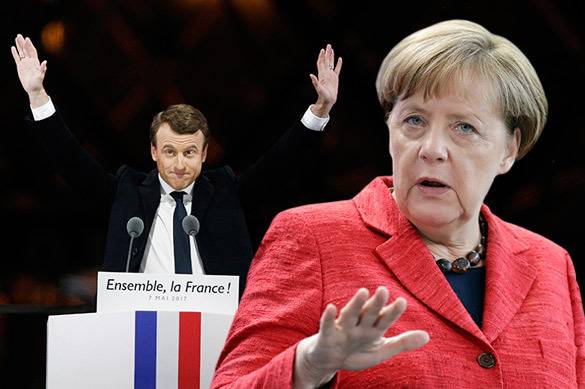 Без РФ проблему не решить: Меркель и Макрон испугались, что ЕC "заполыхает"