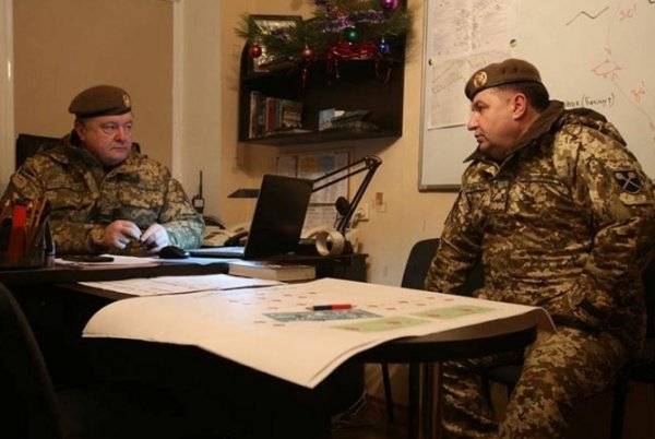 Порошенко плюнул в лица жён и матерей украинских военнослужащих