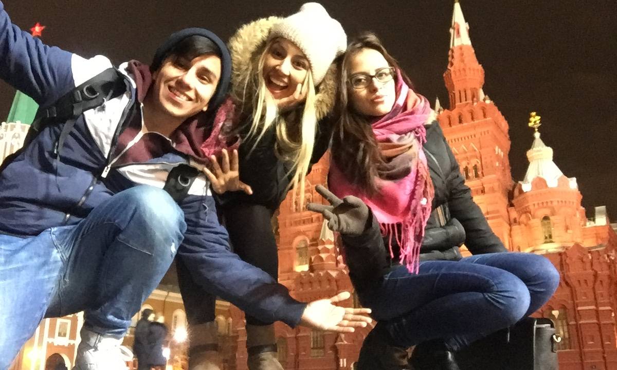 Иностранцы восхитились Новому году в России: русские - точно сумасшедшие Иностранцы восхитились Новому году в России: русские - точно сумасшедшие