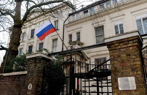 Посольство России дало совет The Times: ещё про невидимые подлодки напишите
