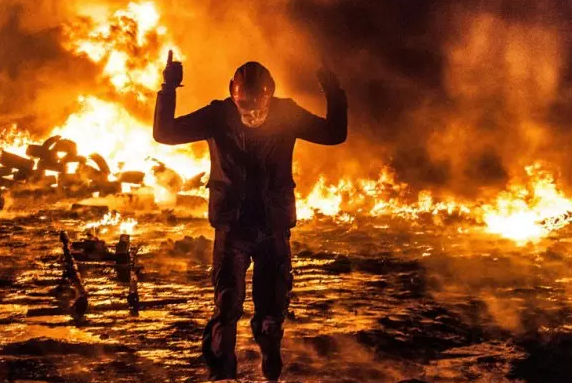 Западные СМИ уже не верят Порошенко: в 2019 году Украину ждет переворот