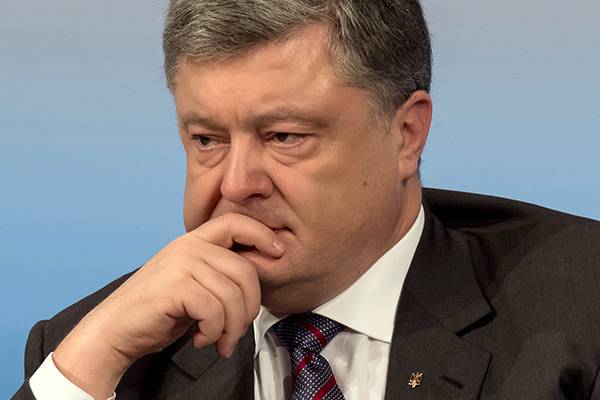 Порошенко теряет пространство для маневра в вопросе Донбасса