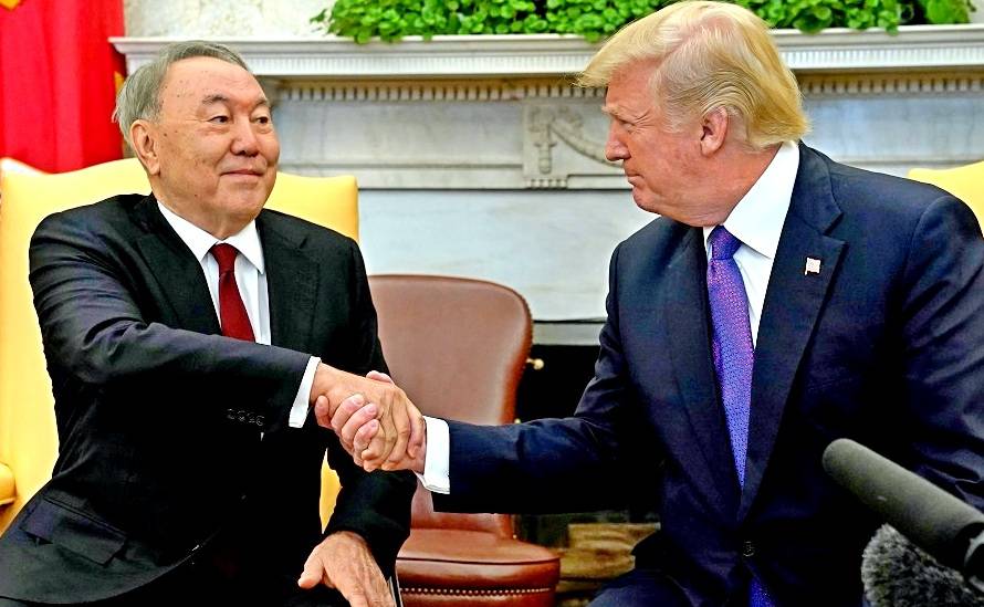 Назарбаев приехал к Трампу забрать свои $22 млрд, но надежд мало