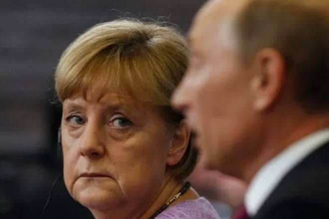 Меркель в страхе: Путинское влияние или старческая паранойя Меркель в страхе: Путинское влияние или старческая паранойя