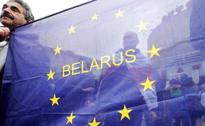 Россия потеряла Украину и может проспать Беларусь