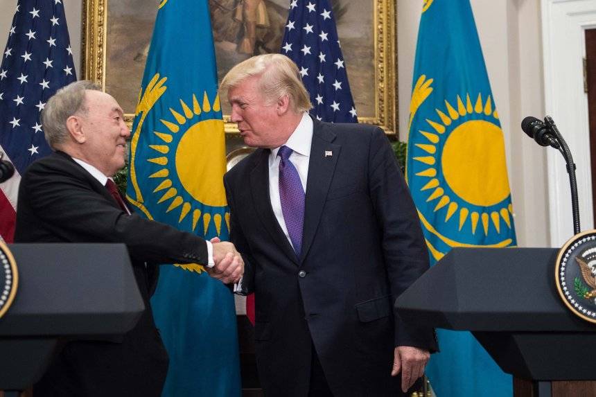 США для Казахстана – противовес влиянию России и Китая