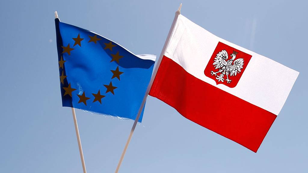 Польша бросила вызов ЕС: зачем Варшава идет на конфликт с Брюсселем