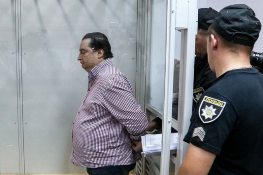 Главред популярного украинского издания был вынужден бежать из страны Главред популярного украинского издания был вынужден бежать из страны