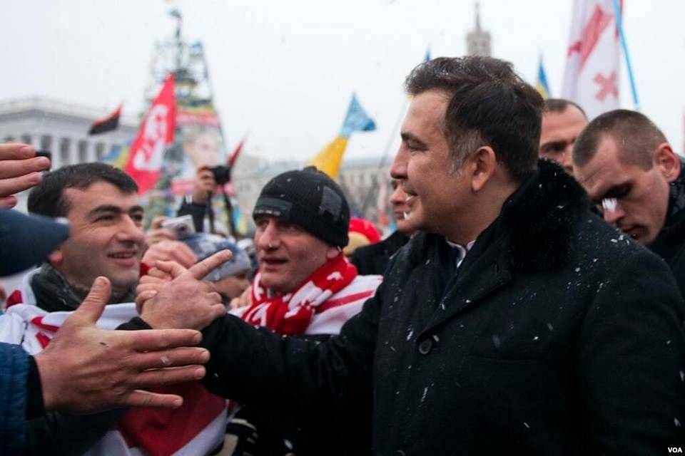 Саакашвили о депортации в Польшу: Порошенко – это не президент