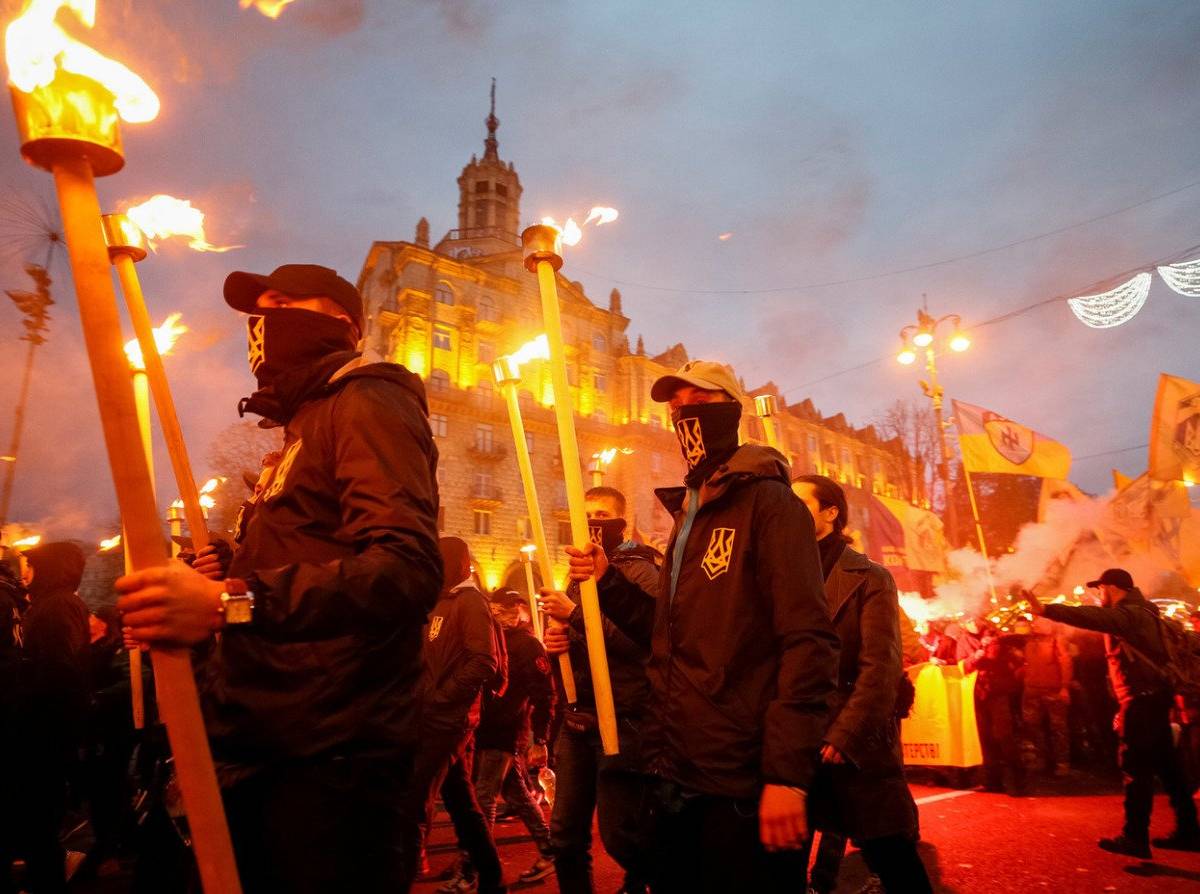 Неонацизм – базовая идеология современного украинского государства