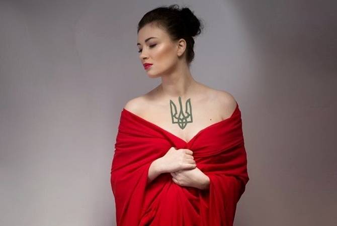 Певица Приходько заявила, что ее обманом сняли в ролике Порошенко