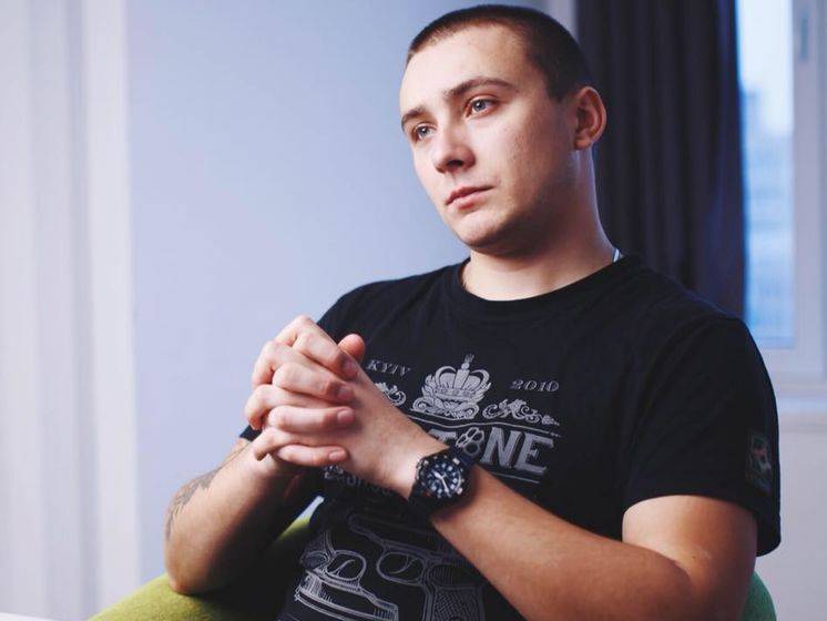 Экс-лидеру «Правого сектора» Стерненко надавали тумаков в Одессе