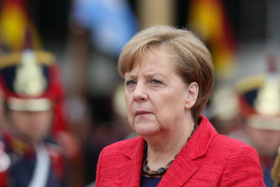 Меркель сделала новый шаг для того, чтобы удержаться у власти