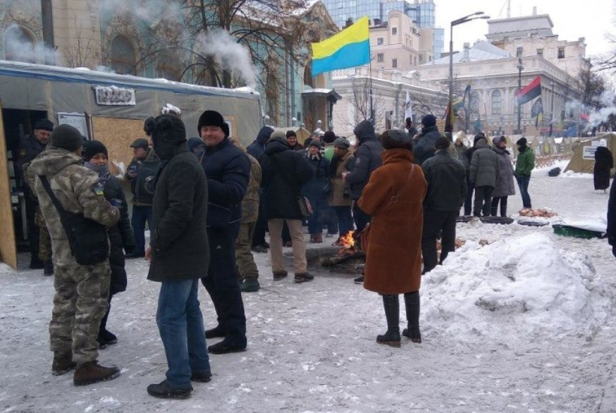 В Киеве бунтовали «майдановцы» и военные пенсионеры
