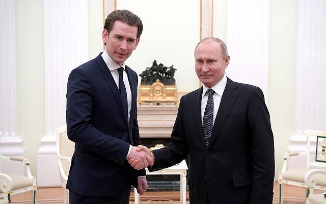Австрия поддерживает Россию в решении кризиса в Донбассе через "Минск-2"