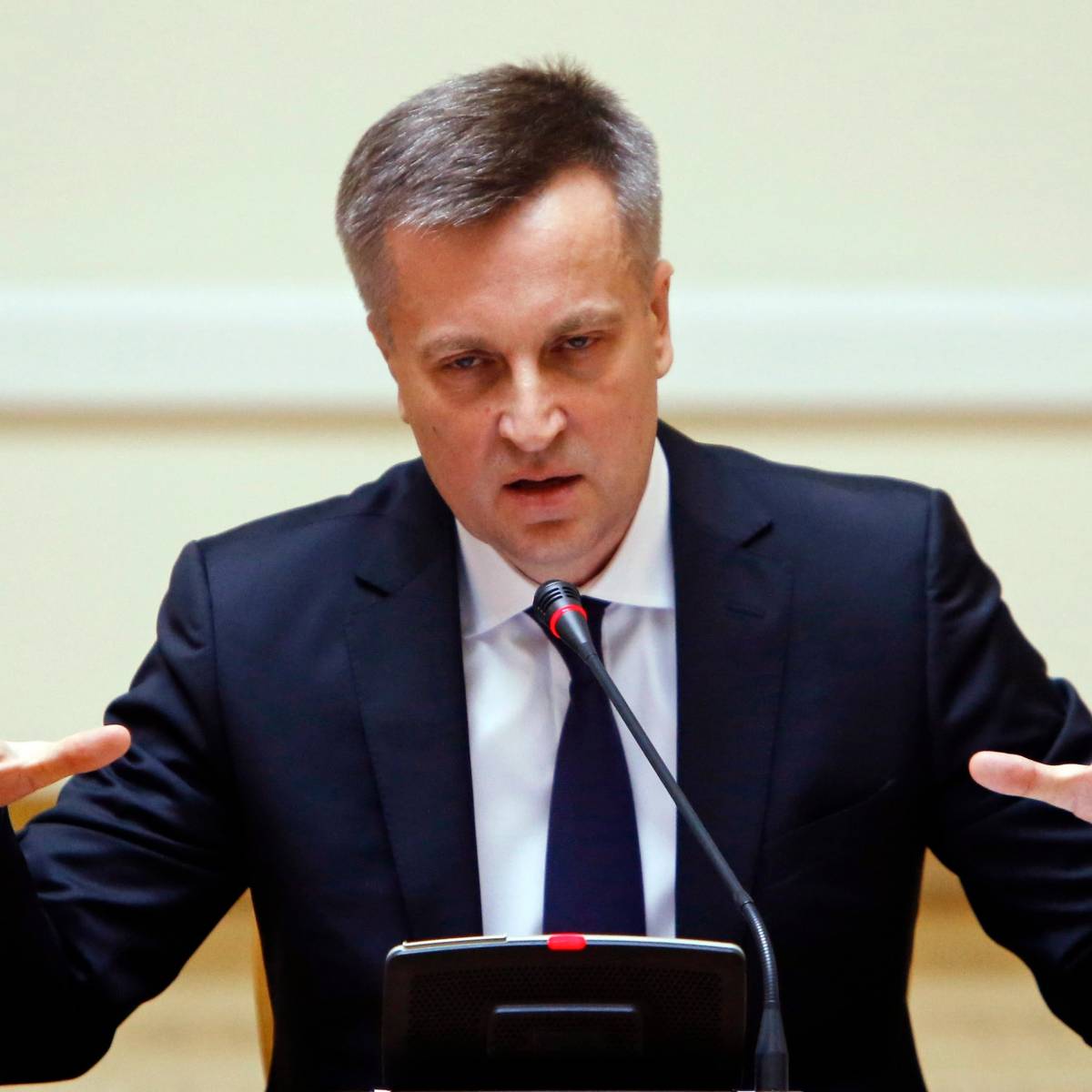 Наливайченко рассказал, кто сможет «принудить РФ к миру» Наливайченко рассказал, кто сможет «принудить РФ к миру»
