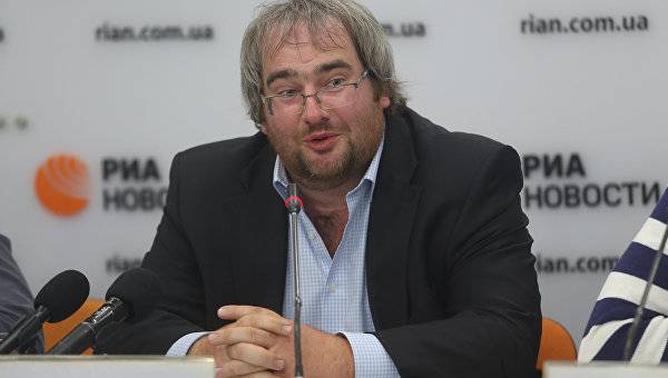 Корнейчук: Порошенко готов на все - он отдает себя на волю США и России Корнейчук: Порошенко готов на все - он отдает себя на волю США и России