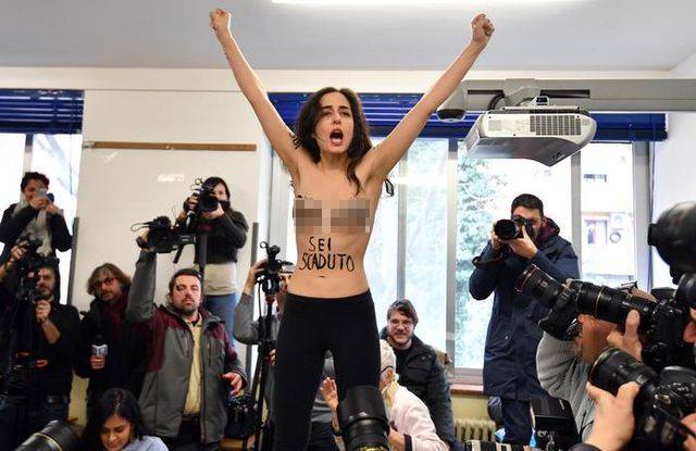 Примета: кого Femen атакует, тот побеждает на выборах