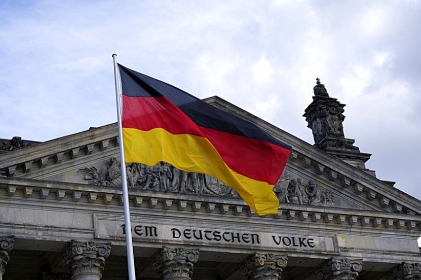 В Германии предложили сделать гимн «гендерно нейтральным»