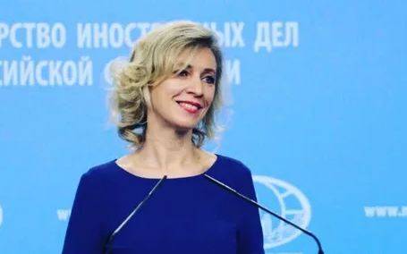 Захарова: Украинцы очнутся и посадят своих правителей на кол. Всех на один Захарова: Украинцы очнутся и посадят своих правителей на кол. Всех на один