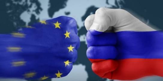 Миссия - очернить Россию: Британия не справляется, и простит помощи у ЕС