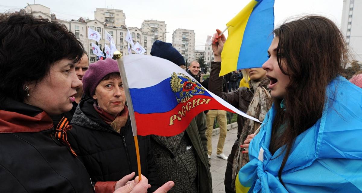 «Украина держится на России»: Киеву доступно объяснили его шаткое положение
