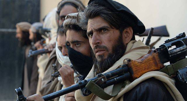 США и ИГИЛ жалуются:  Россия вооружает «Талибан»