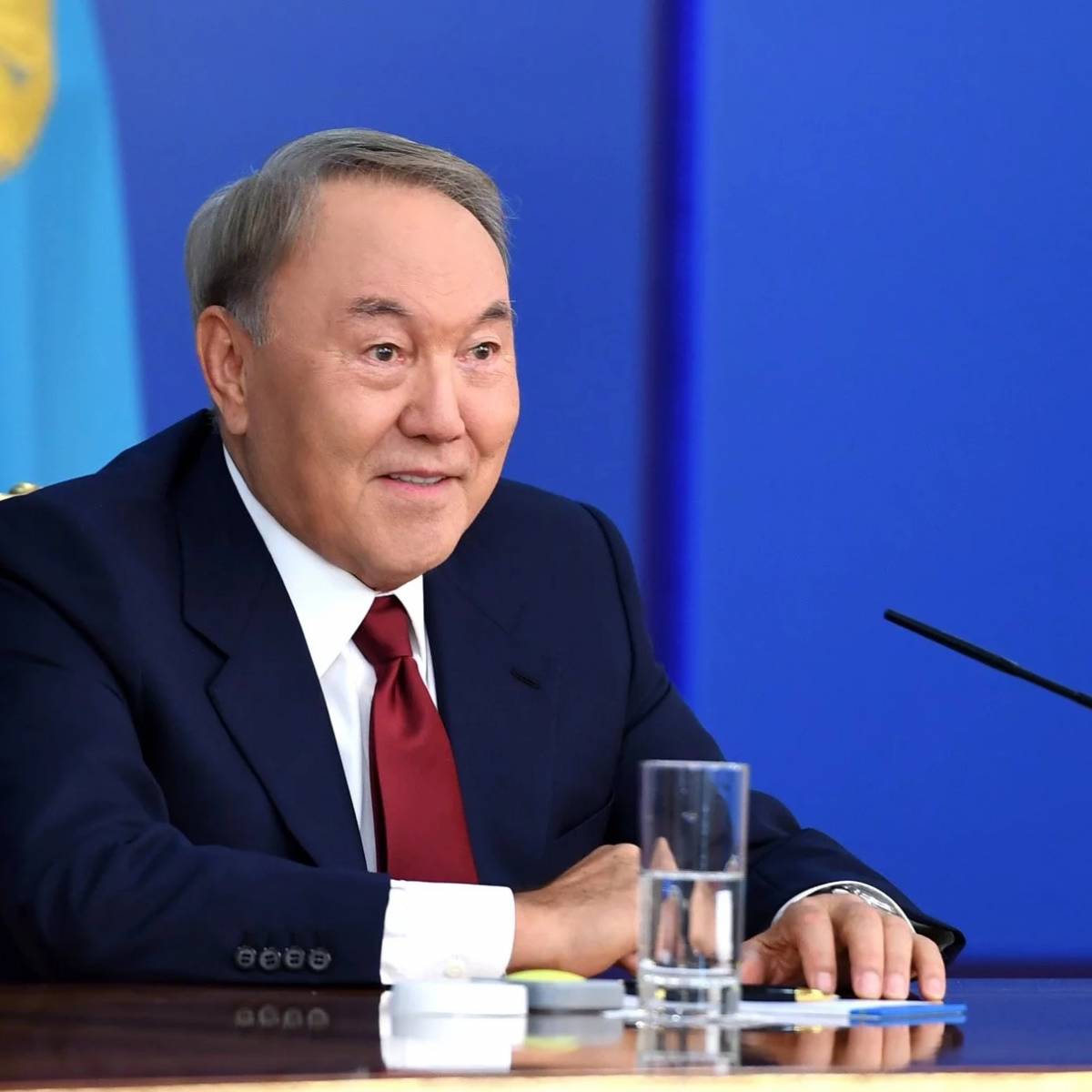 Нерусский мир: Казахстан меняет "большого брата"