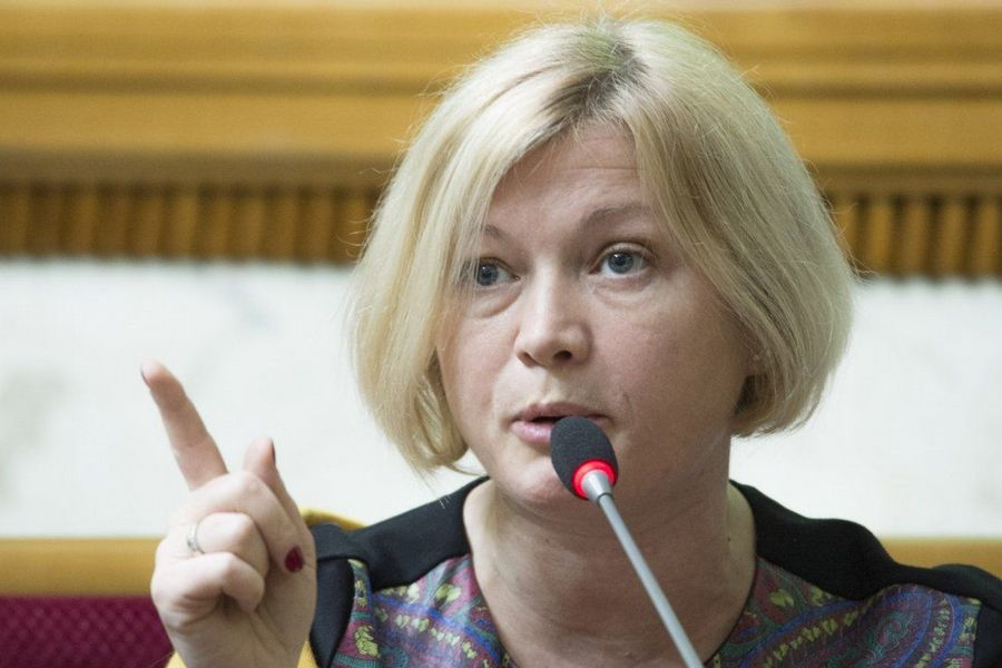 Проблемы Украины: "Где взять русских дипломатов для высылки?"