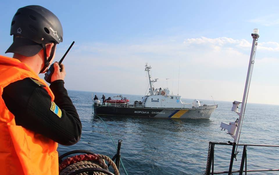 Украина провоцирует: Россия не даст заниматься пиратством в Азовском море Украина провоцирует: Россия не даст заниматься пиратством в Азовском море