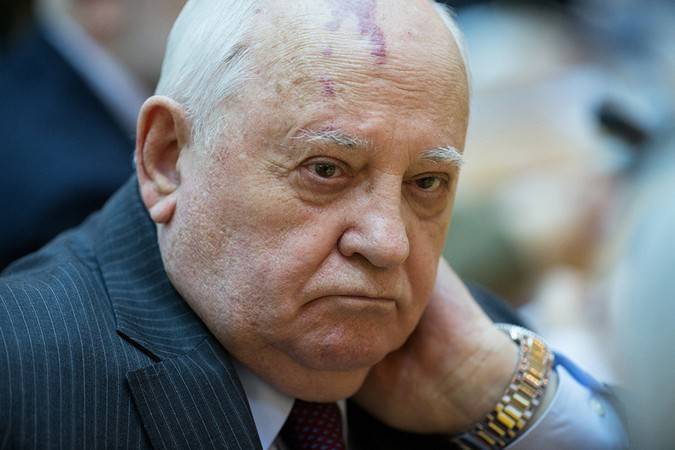 Горбачев прокомментировал удар коалиции и США по Сирии Горбачев прокомментировал удар коалиции и США по Сирии