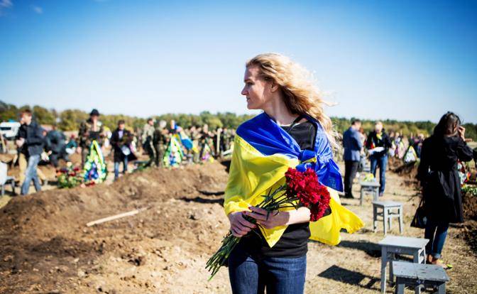 Украину превращают в одно огромное кладбище