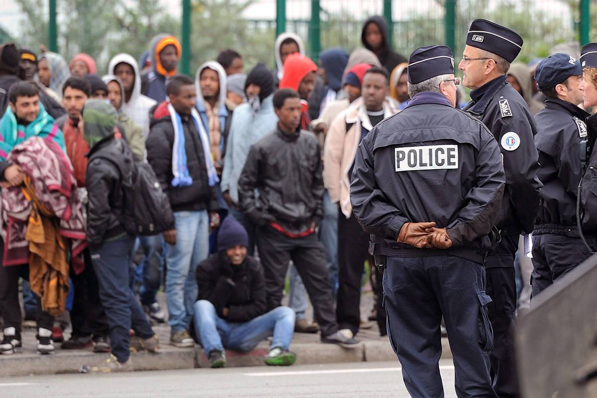Толерантная Европа пожинает плоды: Франция теряет кварталы