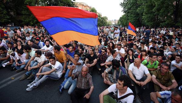 Акции протеста в Ереване будут усиливаться