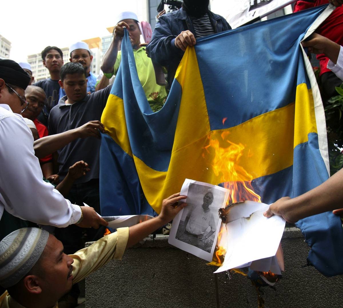 Толерантная Европа: шведы мечтают сбежать из страны