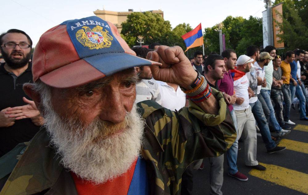 Армянская оппозиция на пути к проигрышу
