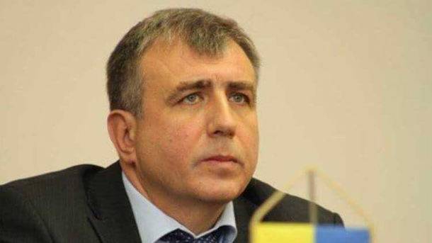 Левченко: по Донбассу есть четыре сценария, на один из них рассчитывает РФ Левченко: по Донбассу есть четыре сценария, на один из них рассчитывает РФ