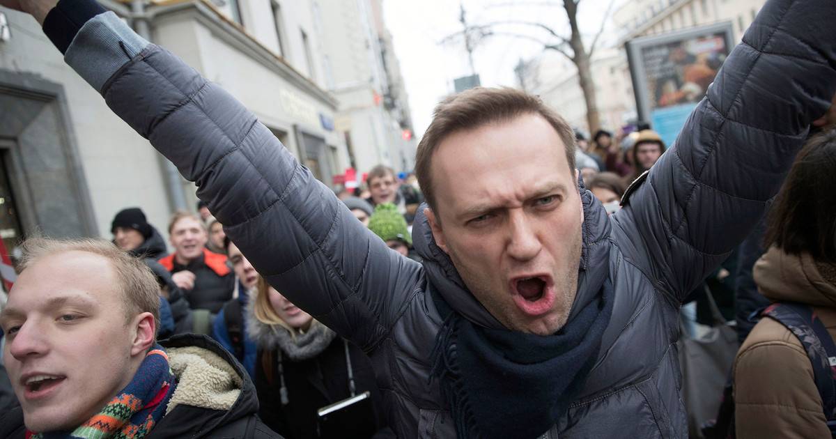 Навальный готовится подставить своих сторонников на Тверской Навальный готовится подставить своих сторонников на Тверской