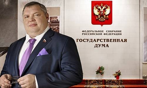 Как сделать депутатов Госдумы слугами избирателей, а не Москвы? Как сделать депутатов Госдумы слугами избирателей, а не Москвы?